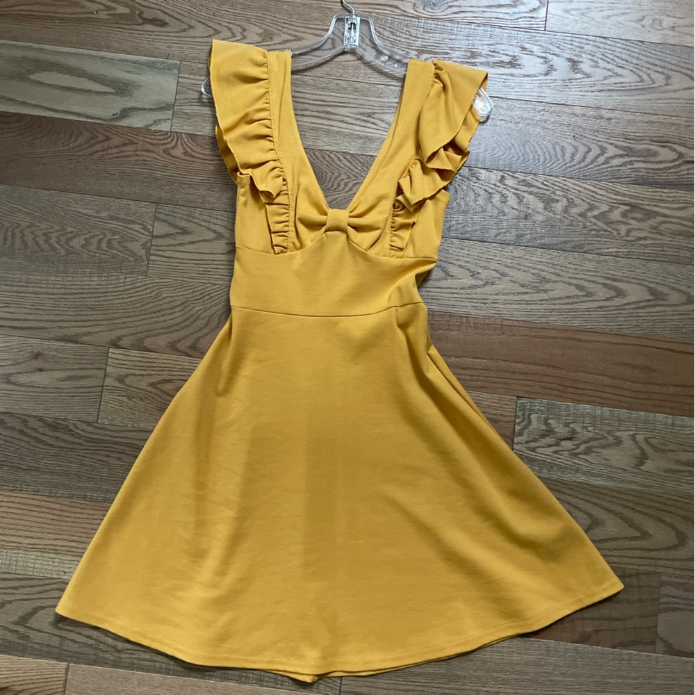 Yellow Sleeveless a line Dress with Ruffles